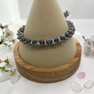 Alex and Ani Boulder Bangle Bracelet in Robin/Gold Finish/NWT